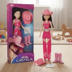 Boneca 55cm